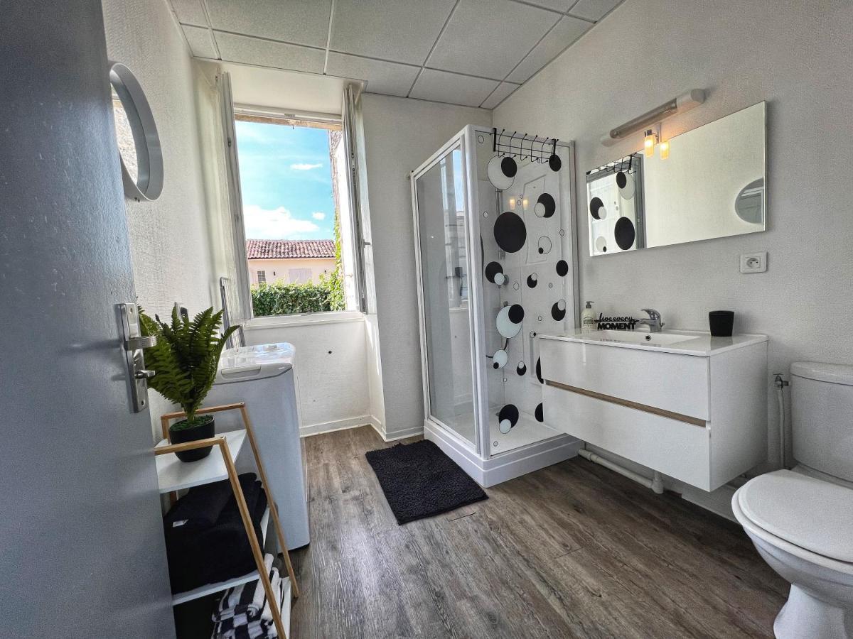 Le Myvi - Wifi - Hyper Centre Cognac Apartment Екстериор снимка